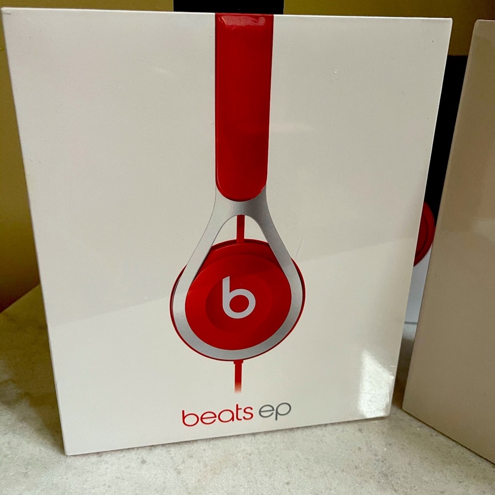 Beats ep headphones